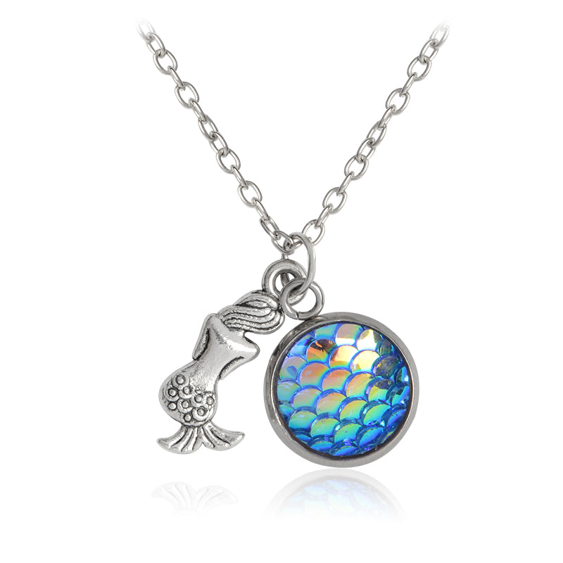 Mermaid Back and Fish Scales Pendant Necklace