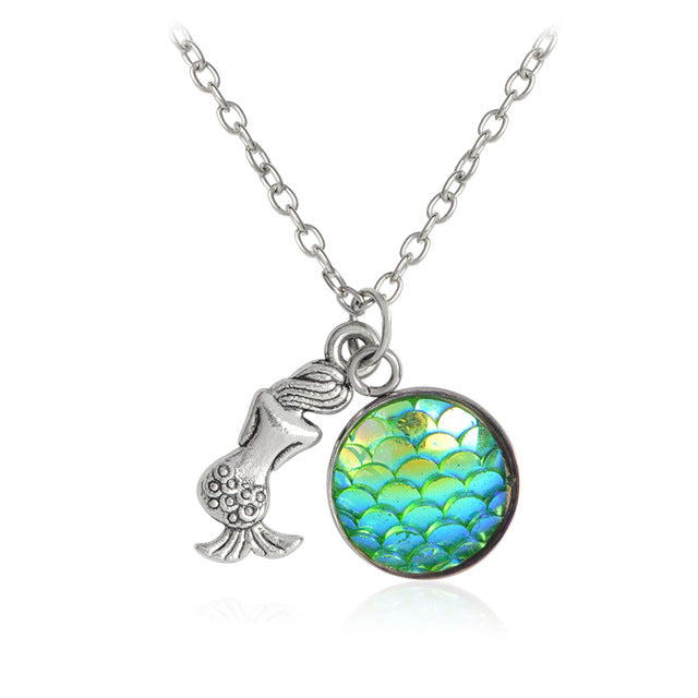 Mermaid Back and Fish Scales Pendant Necklace